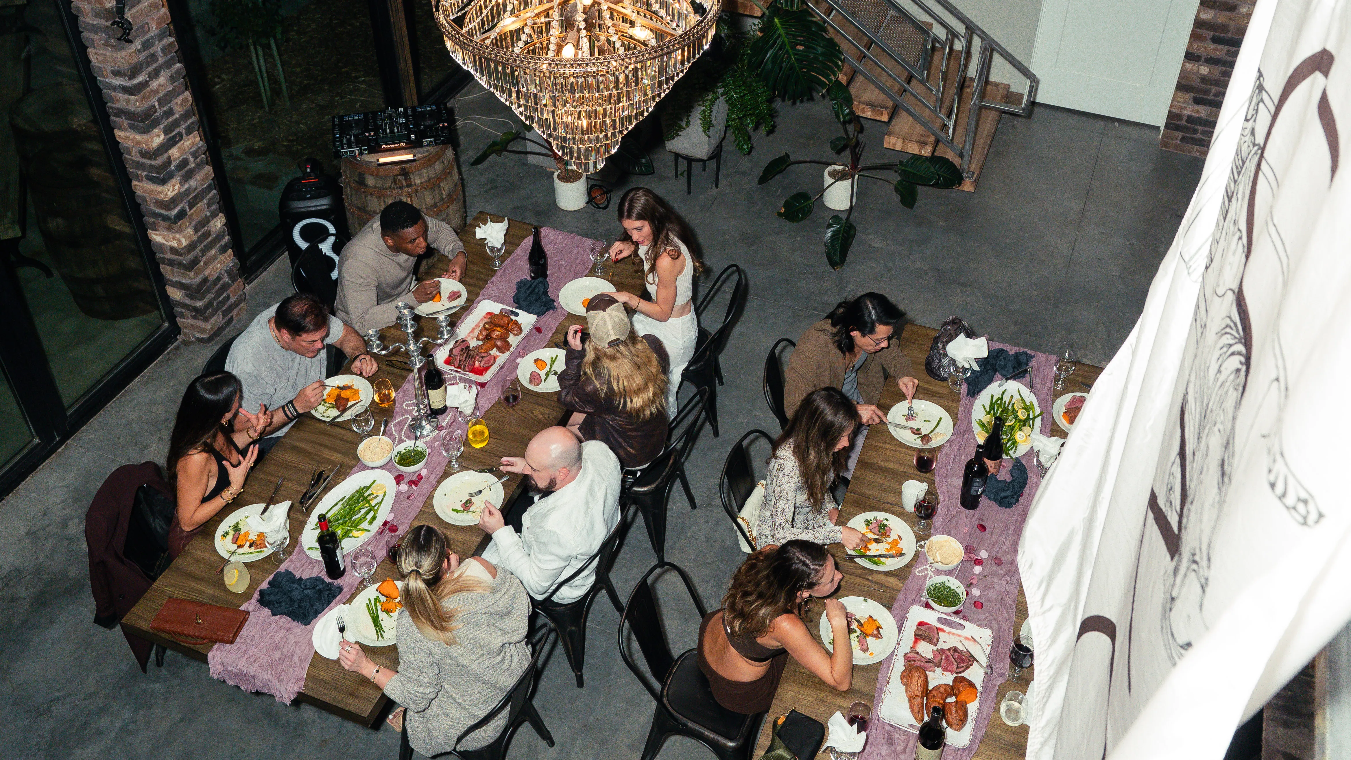 exp-food-dinners.jpg